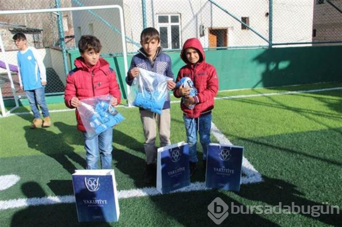 Forma alamayınca gözyaşı döktüler