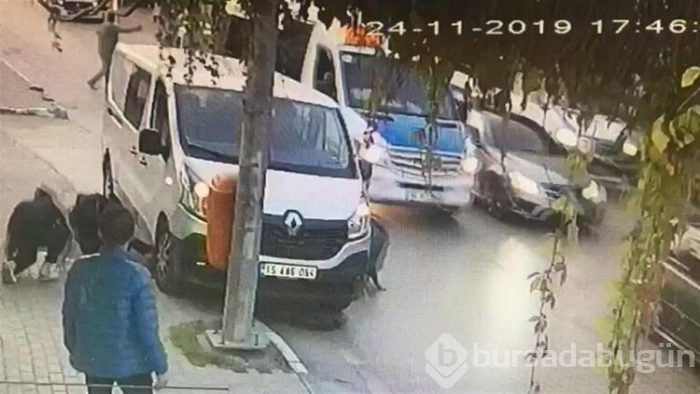 Minibüsün altında sürüklenen yaşlı adam öldü
