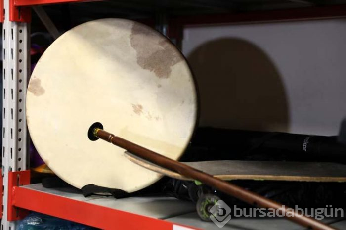 Bursa'da toplu taşıma araçlarında unutulan eşyalar görenleri şaşırttı