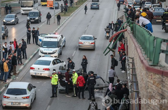 Bursa'da köprüden uçan otomobilde can pazarı