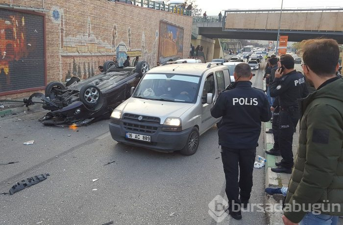 Bursa'da köprüden uçan otomobilde can pazarı