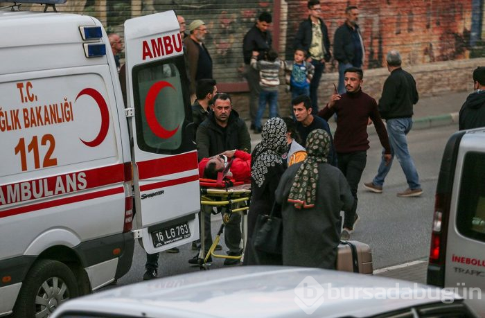Bursa'da köprüden uçan otomobilde can pazarı
