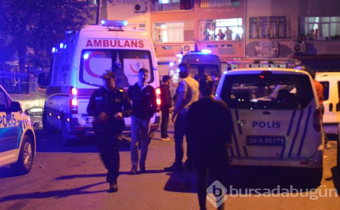 Beyoğlu'nda baba oğul kavgasında polis de yaralandı!