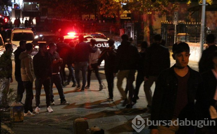 Beyoğlu'nda baba oğul kavgasında polis de yaralandı!