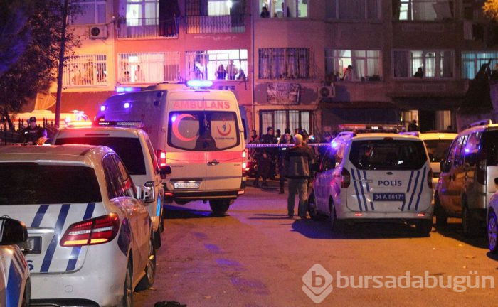 Beyoğlu'nda baba oğul kavgasında polis de yaralandı!