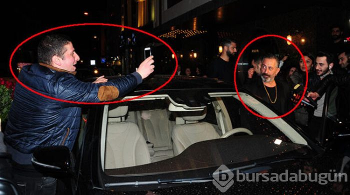 Cem Yılmaz'a ısrar etti!
