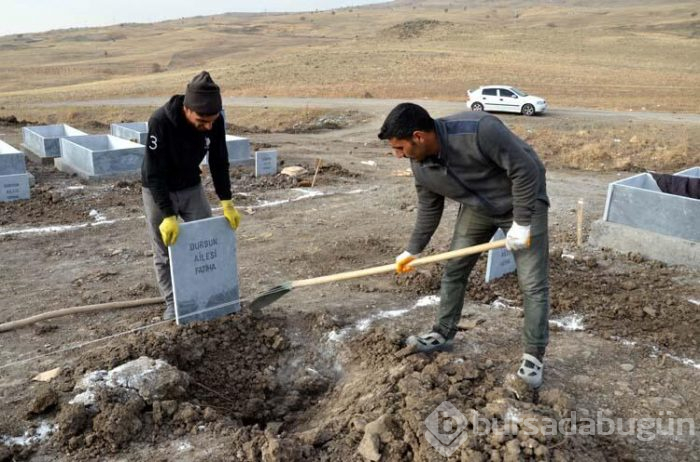 Muş'ta 2 bin 128 mezar taşındı!
