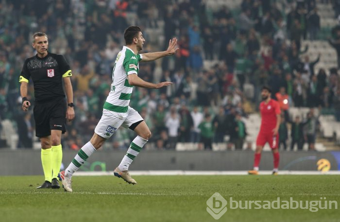 İşte Bursaspor'un golcüleri! Ligde ilk kez 'Onur'landı