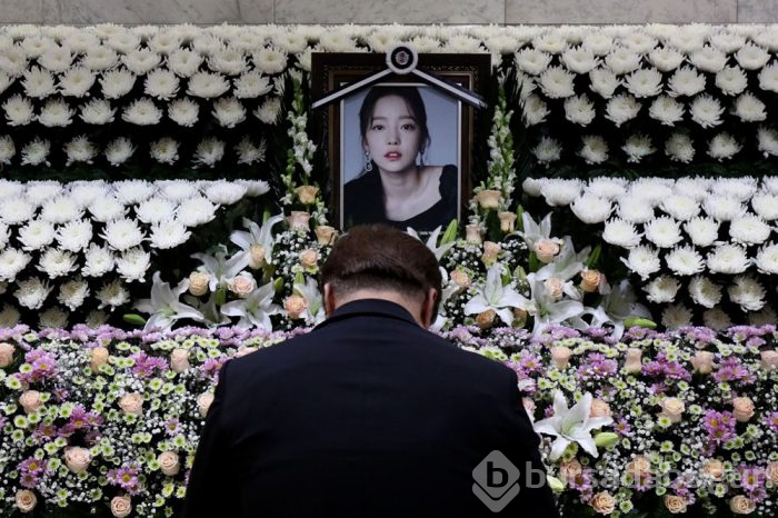  K-Pop yıldızının intihar notu bulundu