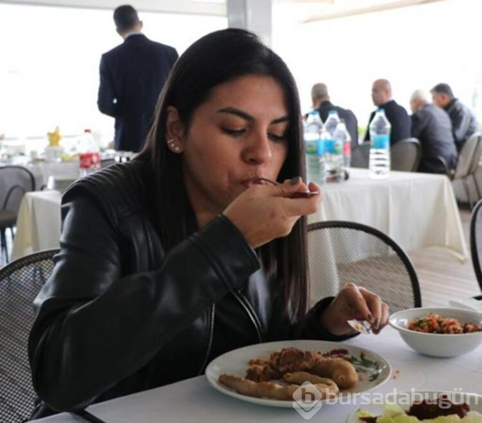 Ünlü şefler Adana lezzetlerini tanıtıyor