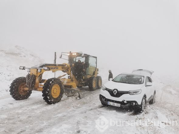Tunceli'ye mevsimin ilk karı düştü