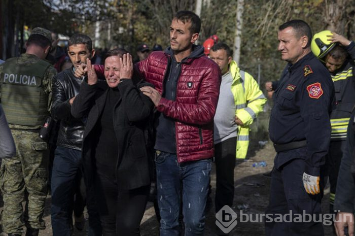 Arnavutluk depreminde acının tarifi yok!