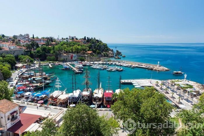 Nüfusun yüzde 10'u 82 ülkeden yerleşik yabancı!