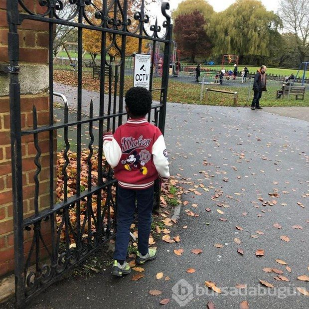 Her şeyi geride bırakıp oğlu ile Londra'ya taşınmıştı