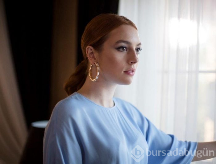 Melis Sezen 26. yaşını kutluyor