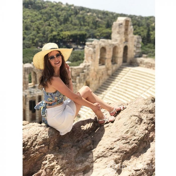 Melis Sezen 26. yaşını kutluyor