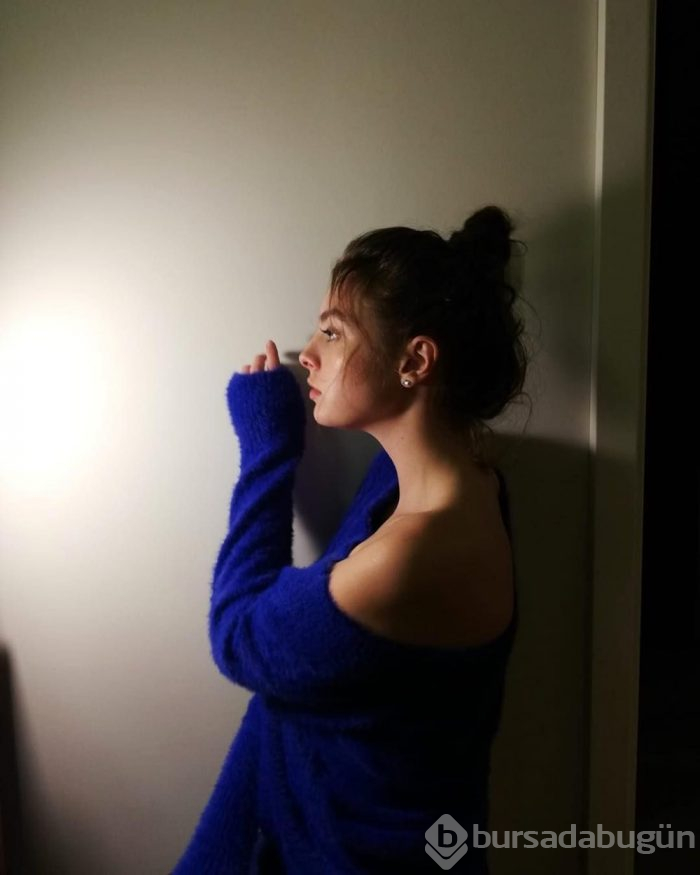 Melis Sezen 26. yaşını kutluyor