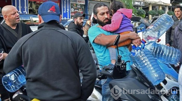 Akaryakıt istasyonları greve gitti