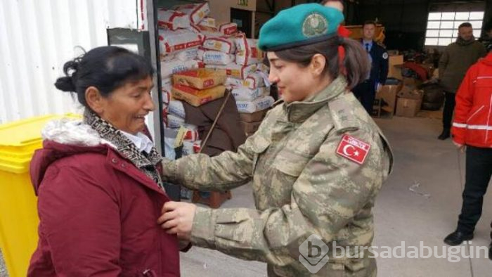 Depremzedeler gözyaşlarını tutamadı!