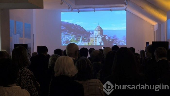 Londra'da Akdamar Kutsal Haç Kilisesi Fotoğraf Sergisi açıldı