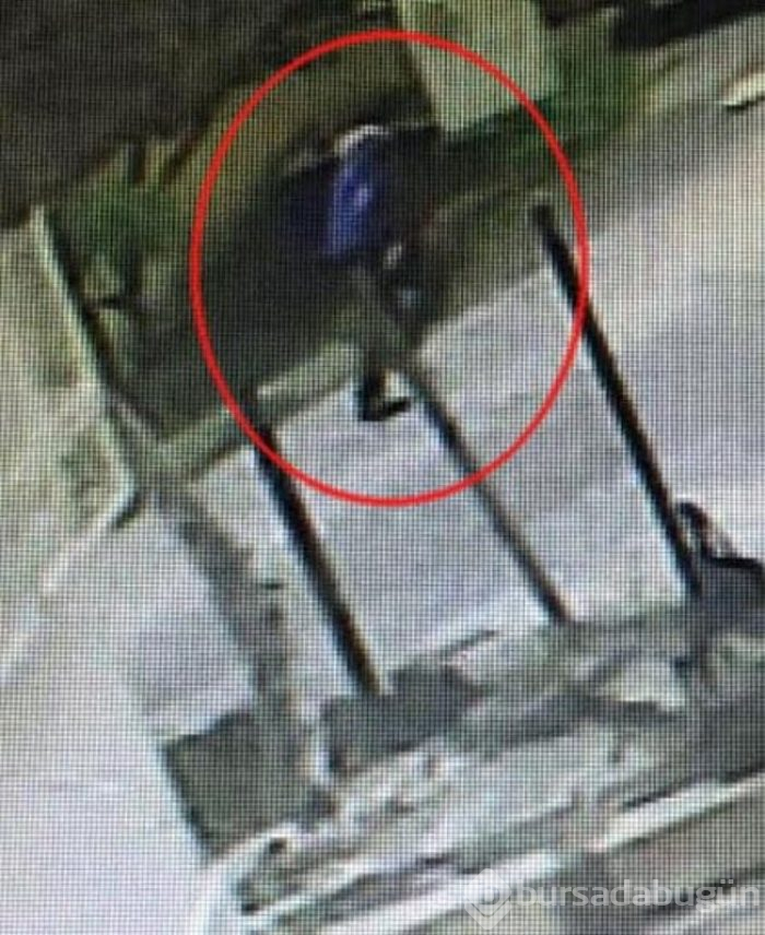 İzmir'de eşi tarafından öldürülen kadının son anları kameraya böyle yansıdı!