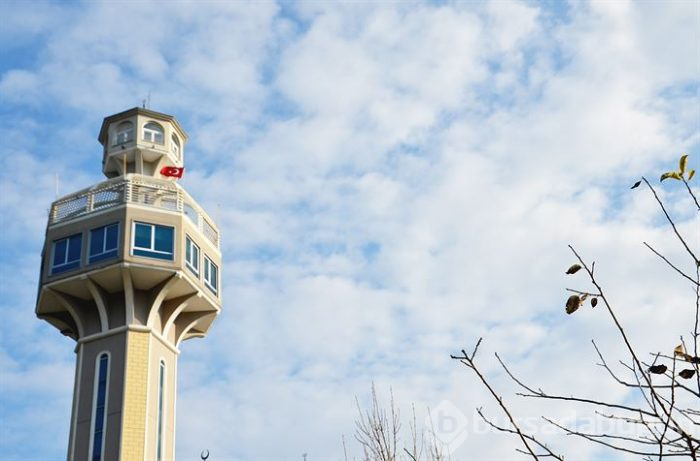 Minareli kütüphane