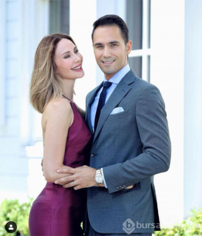 Demet Şener, yorumlara kayıtsız kalmadı