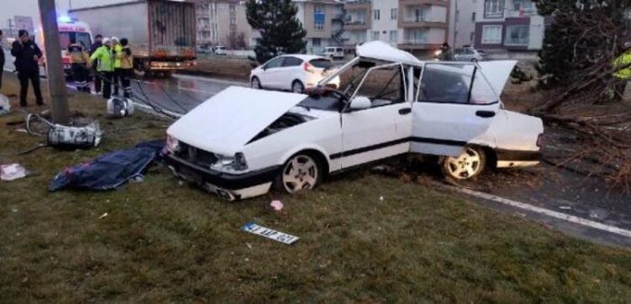 Kütahya'da feci kaza!