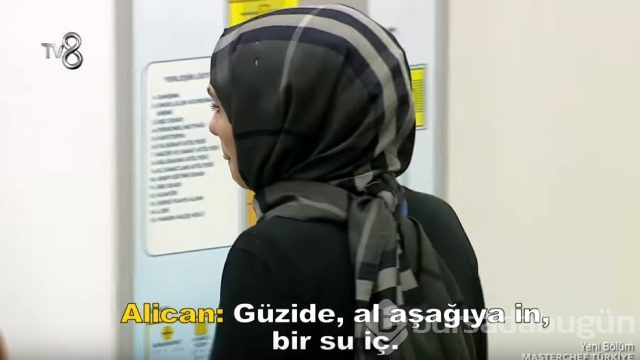 MasterChef'te şarkı söyleyen görme engelli kız, herkesi mest etti