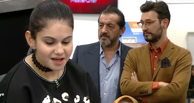MasterChef'te şarkı söyleyen görme engelli kız, herkesi mest etti