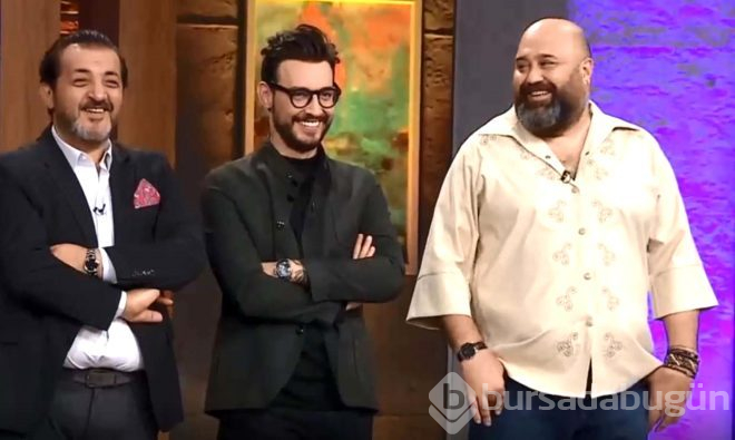 MasterChef Rıfat'ın terlikleri stüdyoyu kahkahaya boğdu!