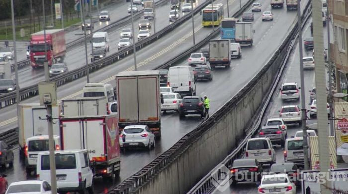 Önce araca, sonra sürücüye çarptı!