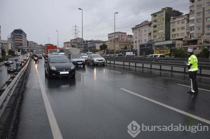 Önce araca, sonra sürücüye çarptı!