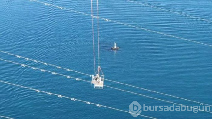 İstanbul Boğazı'nda ölüme meydan okuyorlar!