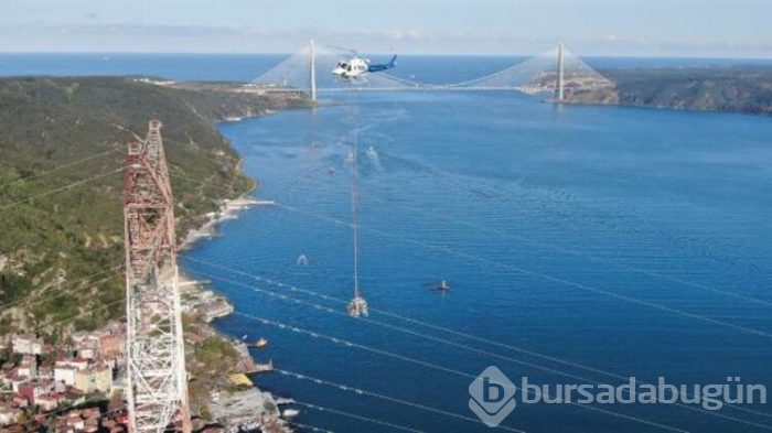 İstanbul Boğazı'nda ölüme meydan okuyorlar!