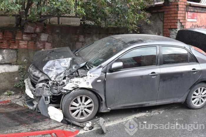 Minibüs ve kamyonet kaza yaptı! Yaralılar var...