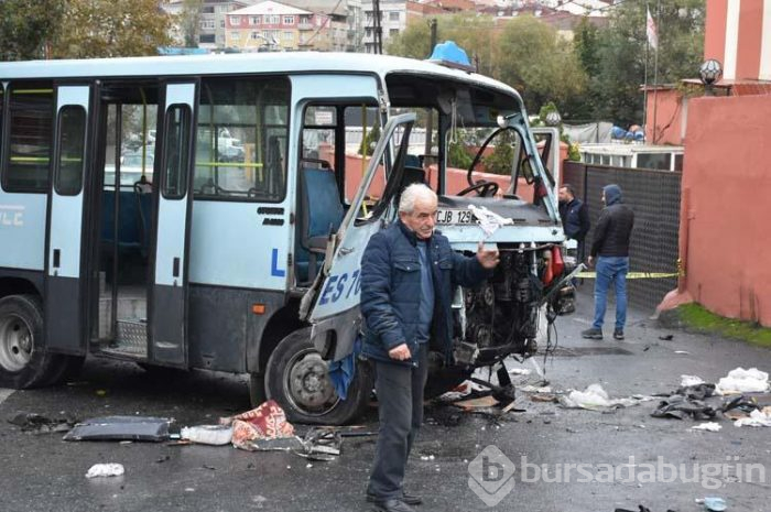 Minibüs ve kamyonet kaza yaptı! Yaralılar var...