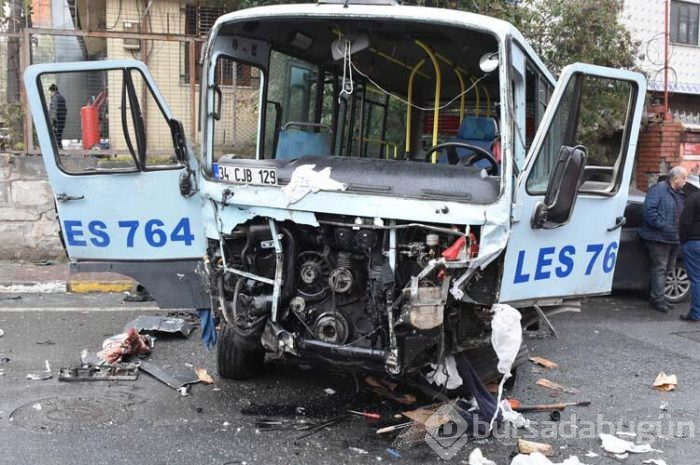 Minibüs ve kamyonet kaza yaptı! Yaralılar var...