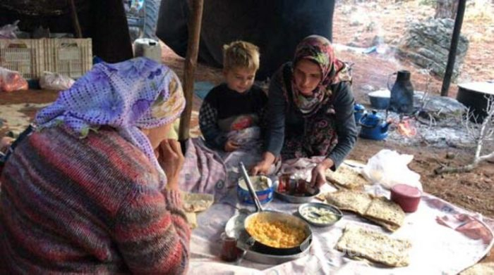 Konargöçerlik kültürünü sürdürmeye devam ediyorlar!