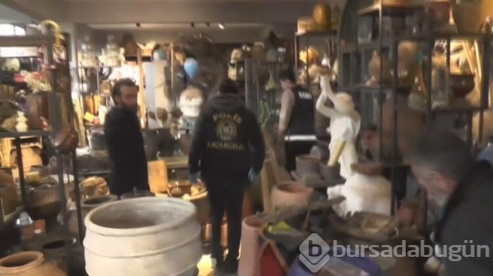 4 bin yıllık tarih eserler ele geçirildi!