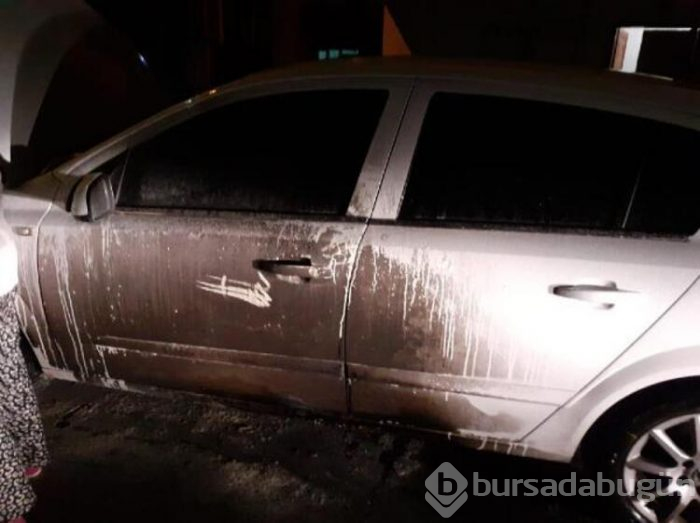 Otomobil alev alev yandı!