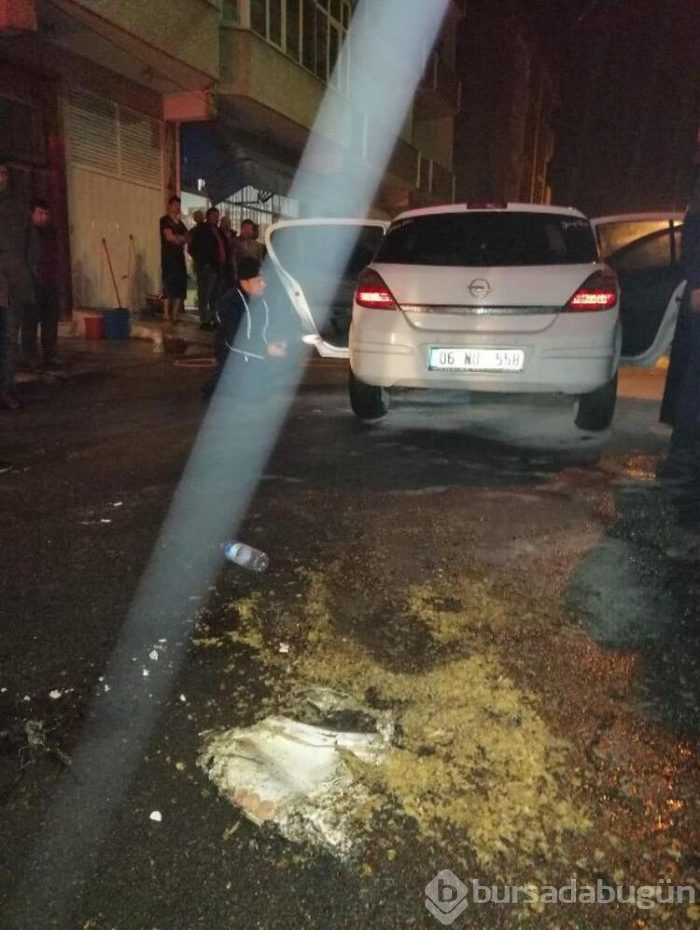 Otomobil alev alev yandı!