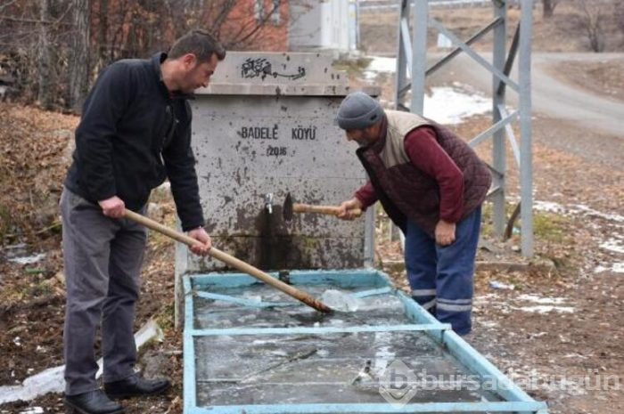 Doğu'da göletler buz tuttu