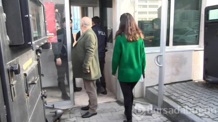 Otobüs bir anda karıştı!