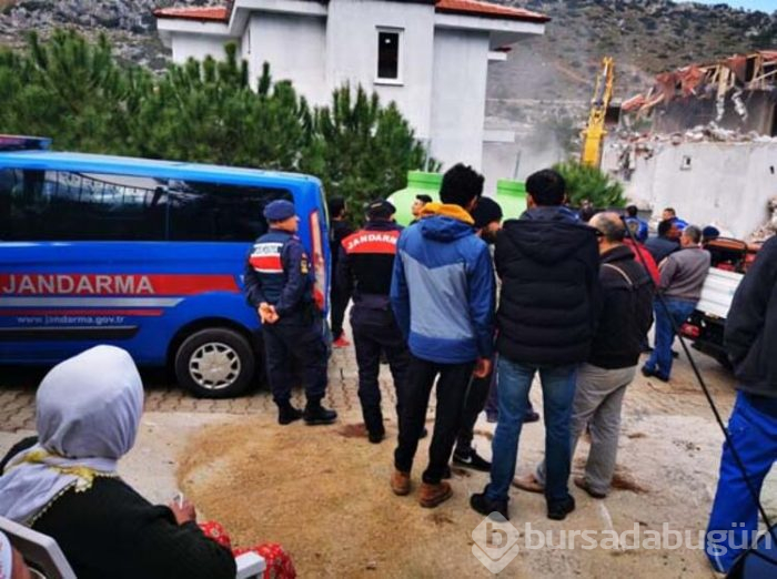Yıkımlar başladı