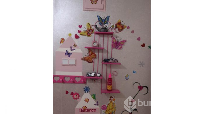 Eşi için her şeyi pembe yapıyor