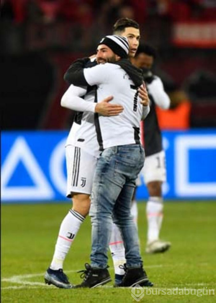 Ronaldo çıldırdı: Deli misin?