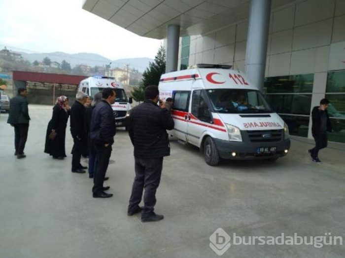 Kız öğrenci yurdunda panik yaşandı! Hastaneye kaldırıldılar