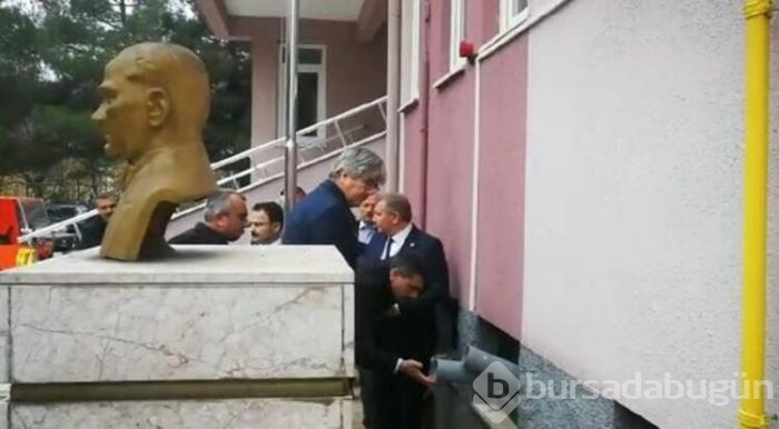Kız öğrenci yurdunda panik yaşandı! Hastaneye kaldırıldılar