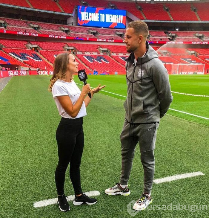 Watford'un ses getiren yeni transferi Emma Conybeare!
